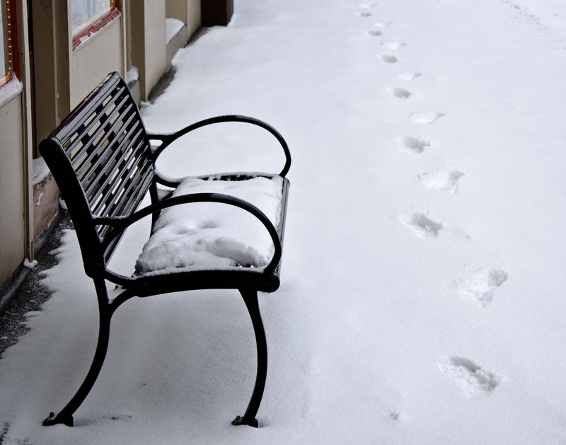 black bench