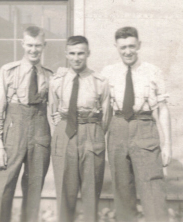Dad  & friends_1942.jpg