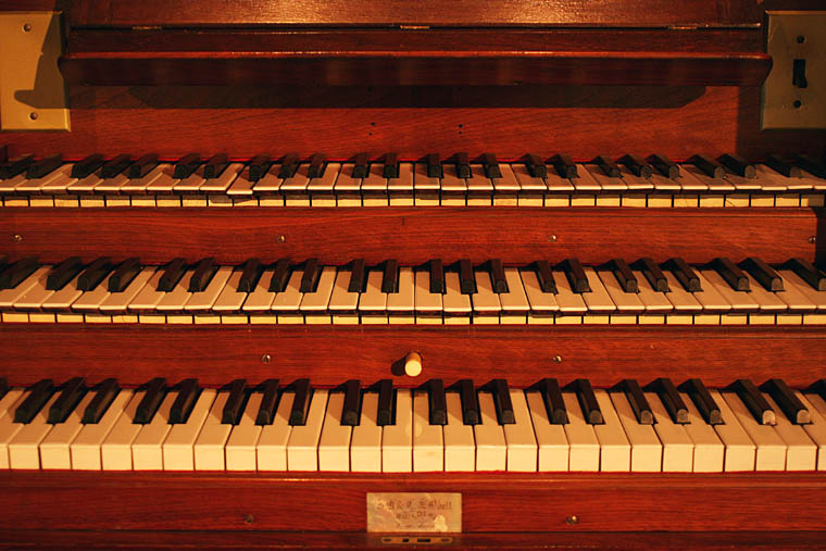 Organ Console