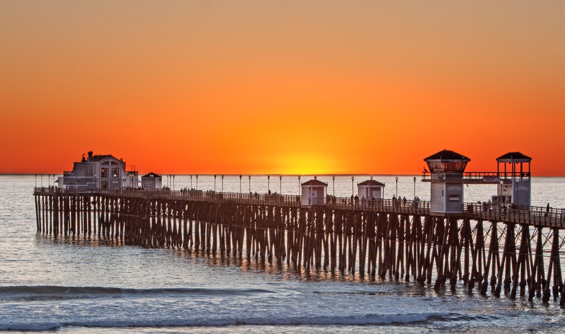 9th Place<br>Evening on the Pier<br>by Larry