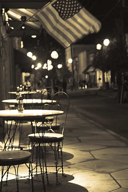 sidewalk cafe