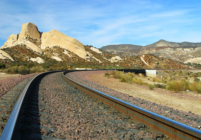 The Iron Road Out West  * Traveller