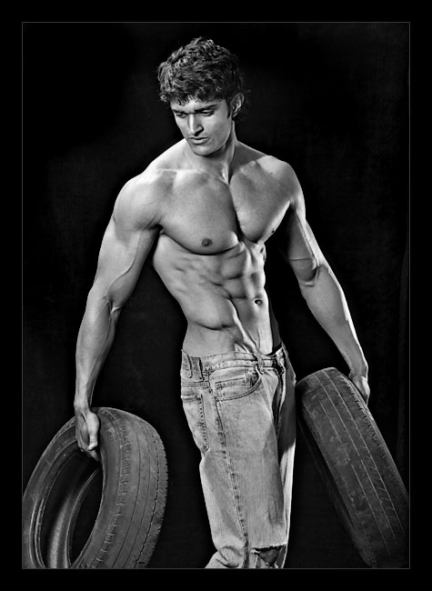 <b>Empty Tyres</b>