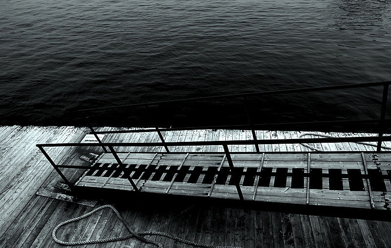 Empty Landing