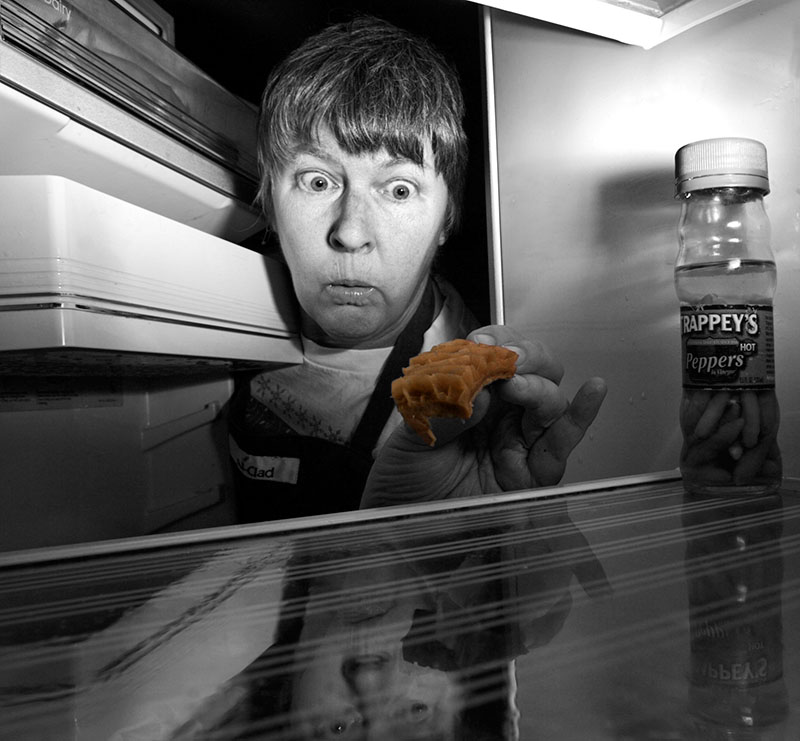 <b>6th Place</b><br>What is she eating?<br>By Debbi _in_California