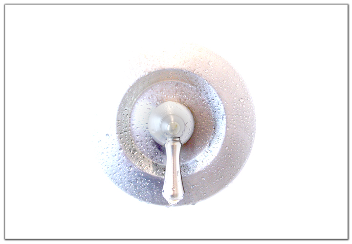 6th Place<br>White and Clean<br>by Lydia too