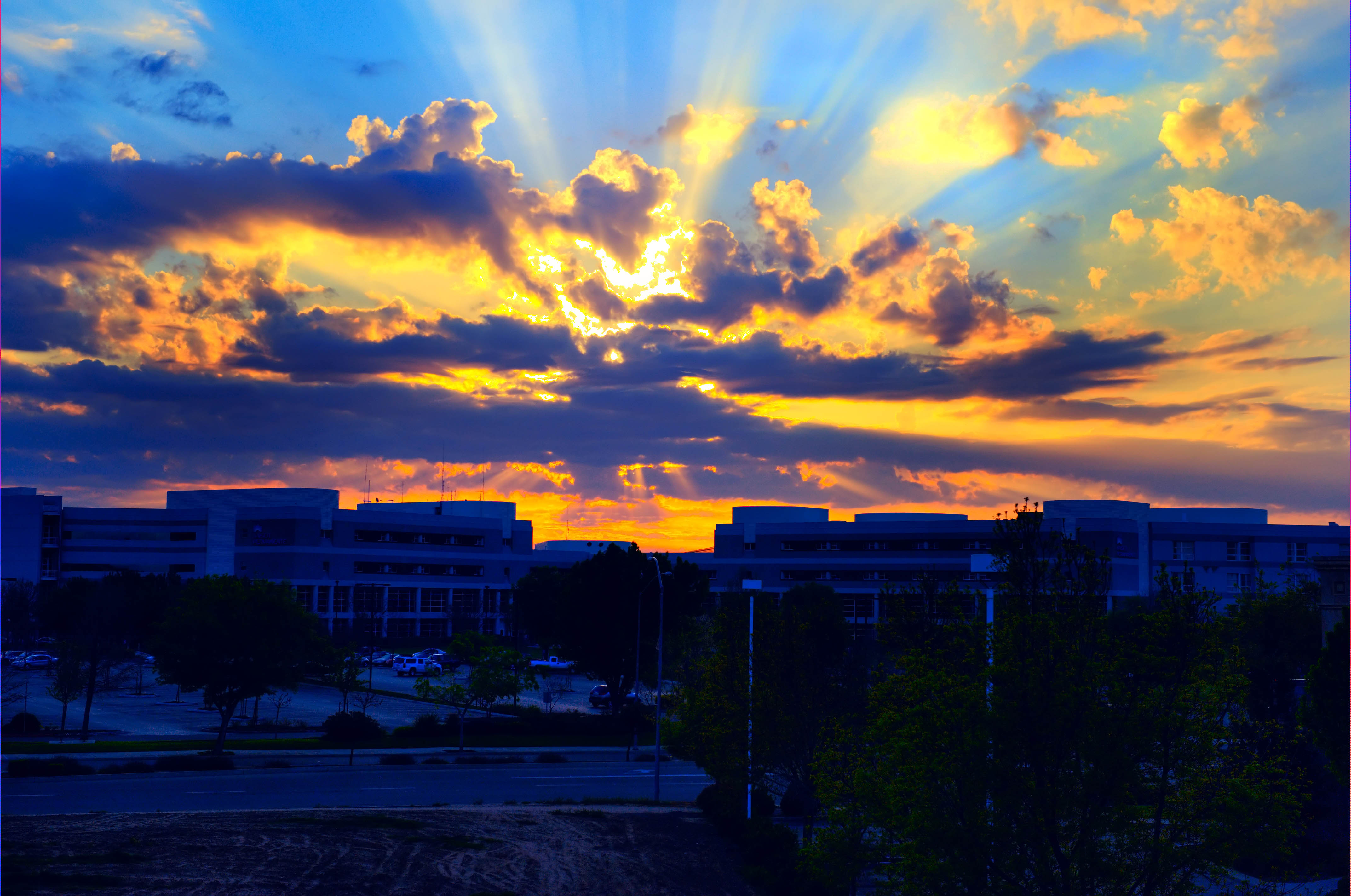 D3B_3696KaiserSunset1.jpg