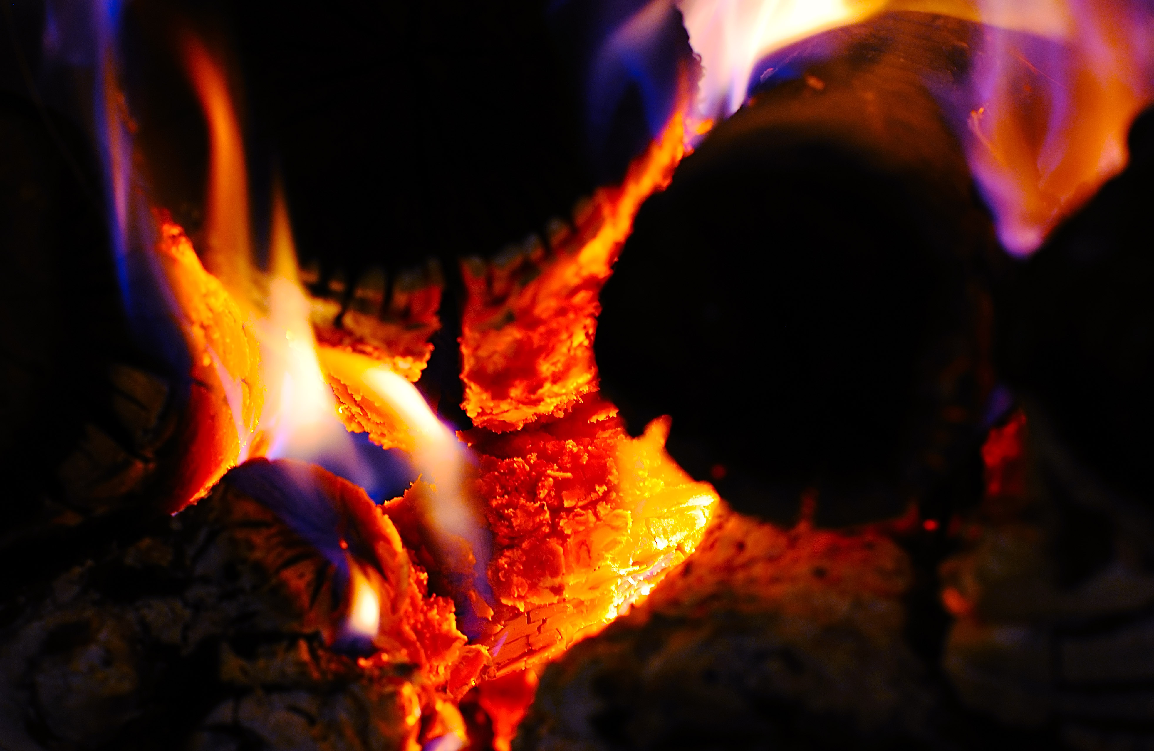 D3E_3301Fireplace1.jpg