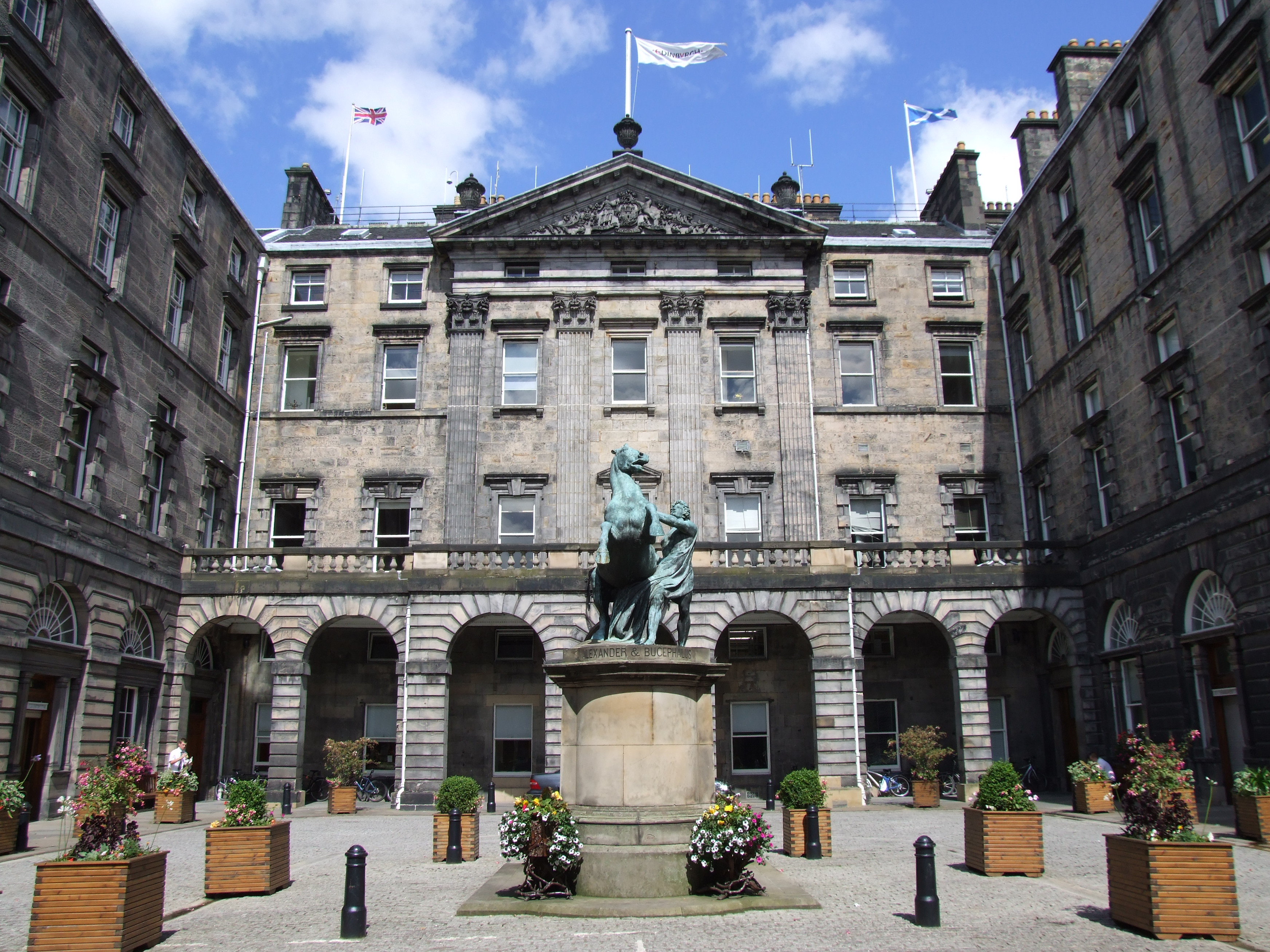 City Chambers Edinburgh.JPG