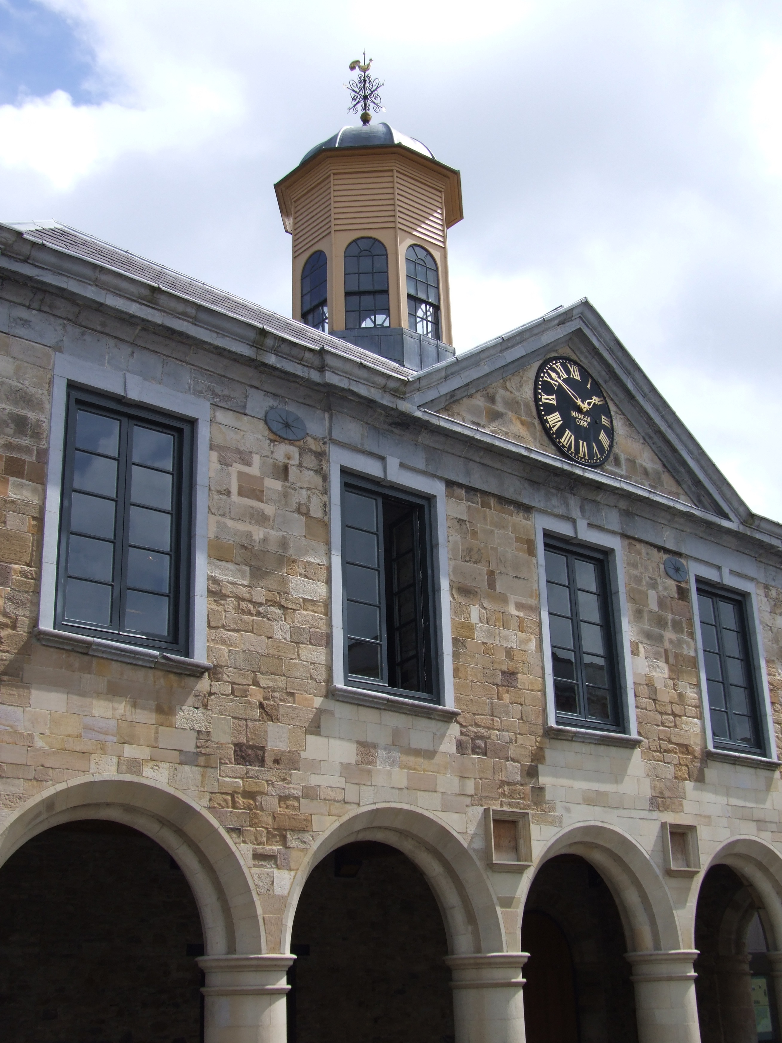 Clonmel Town Hall.JPG