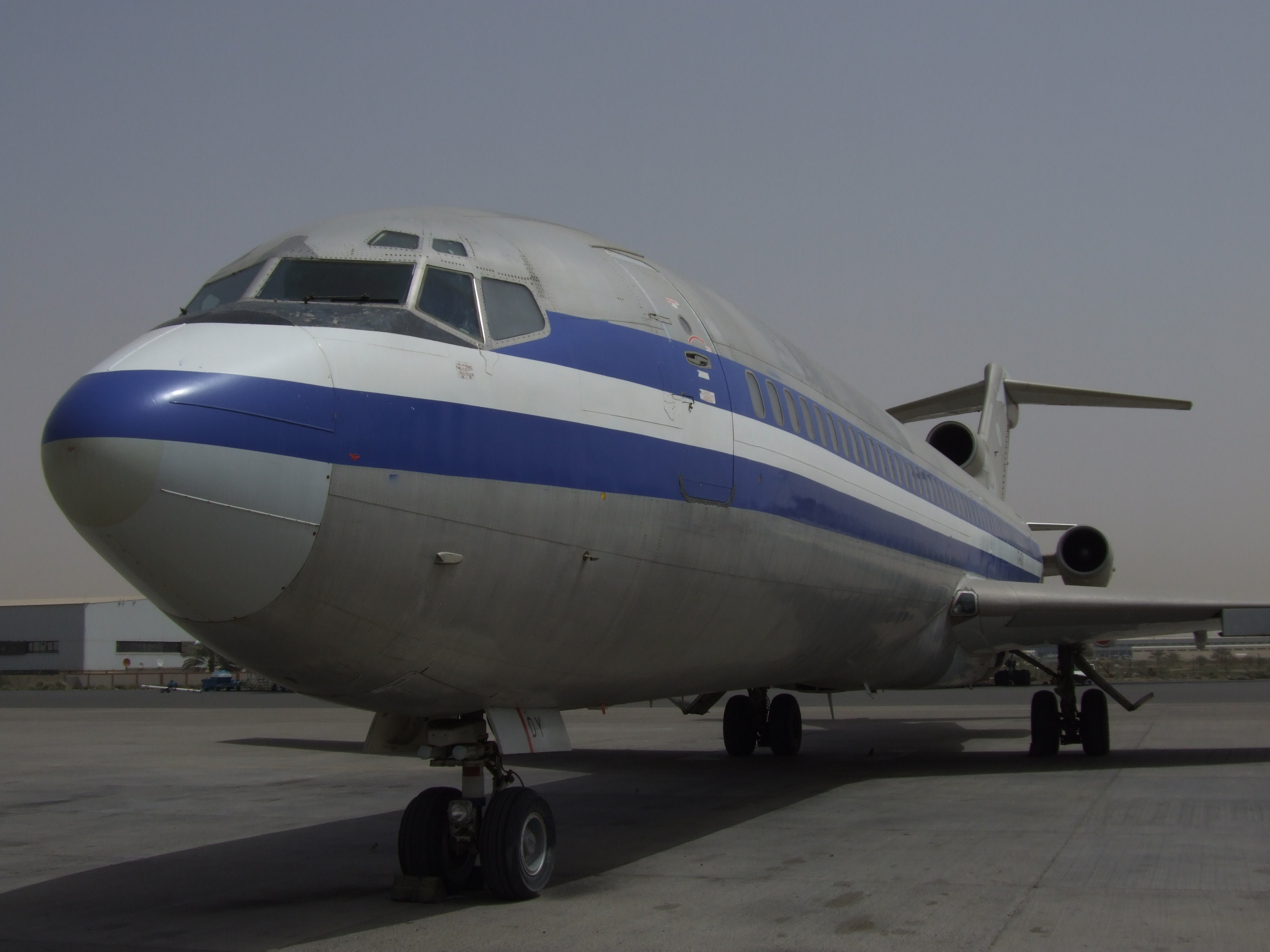 1319 19th March 08 Central African Republic Registered 727 TL-ADY at Sharjah Airpport.JPG