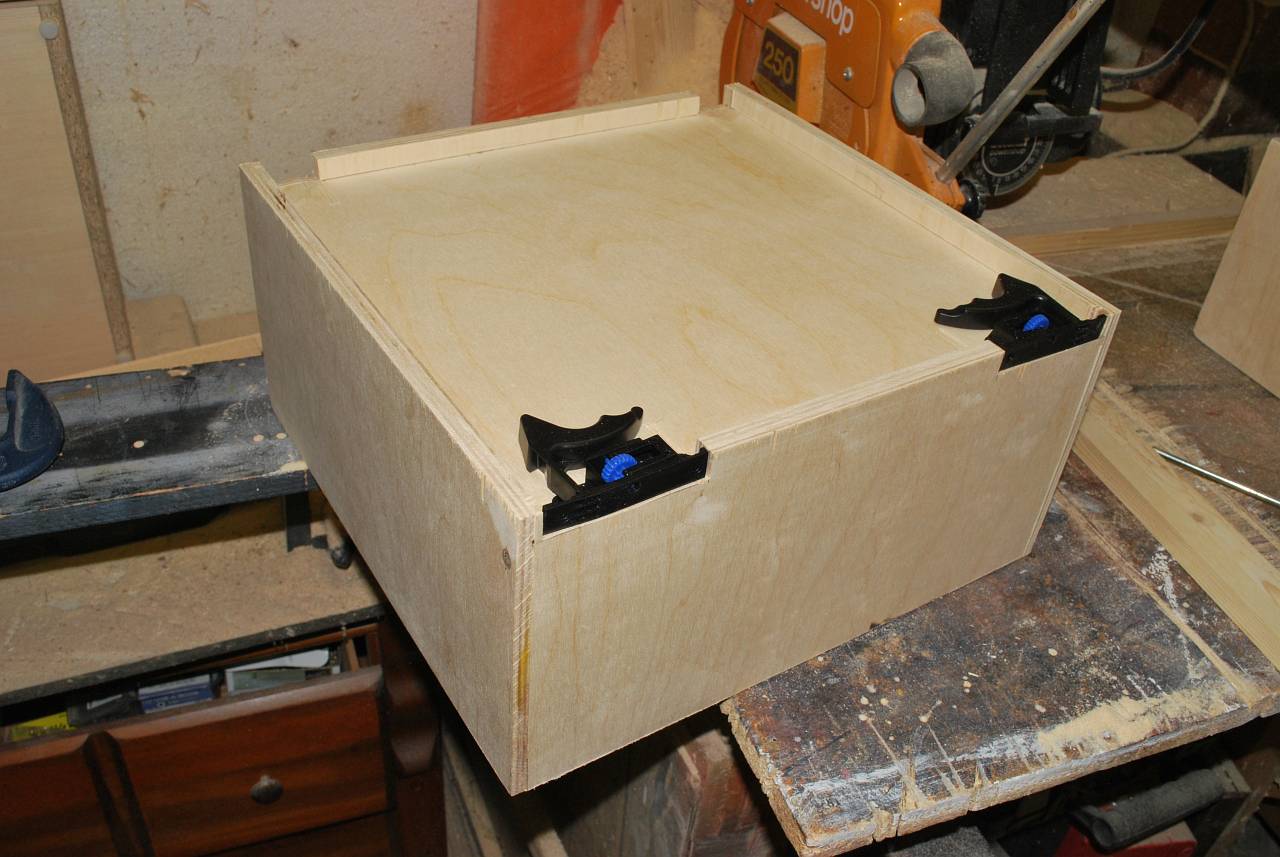 47-drawer_locks.JPG