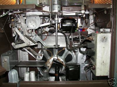 1100 Mechanism