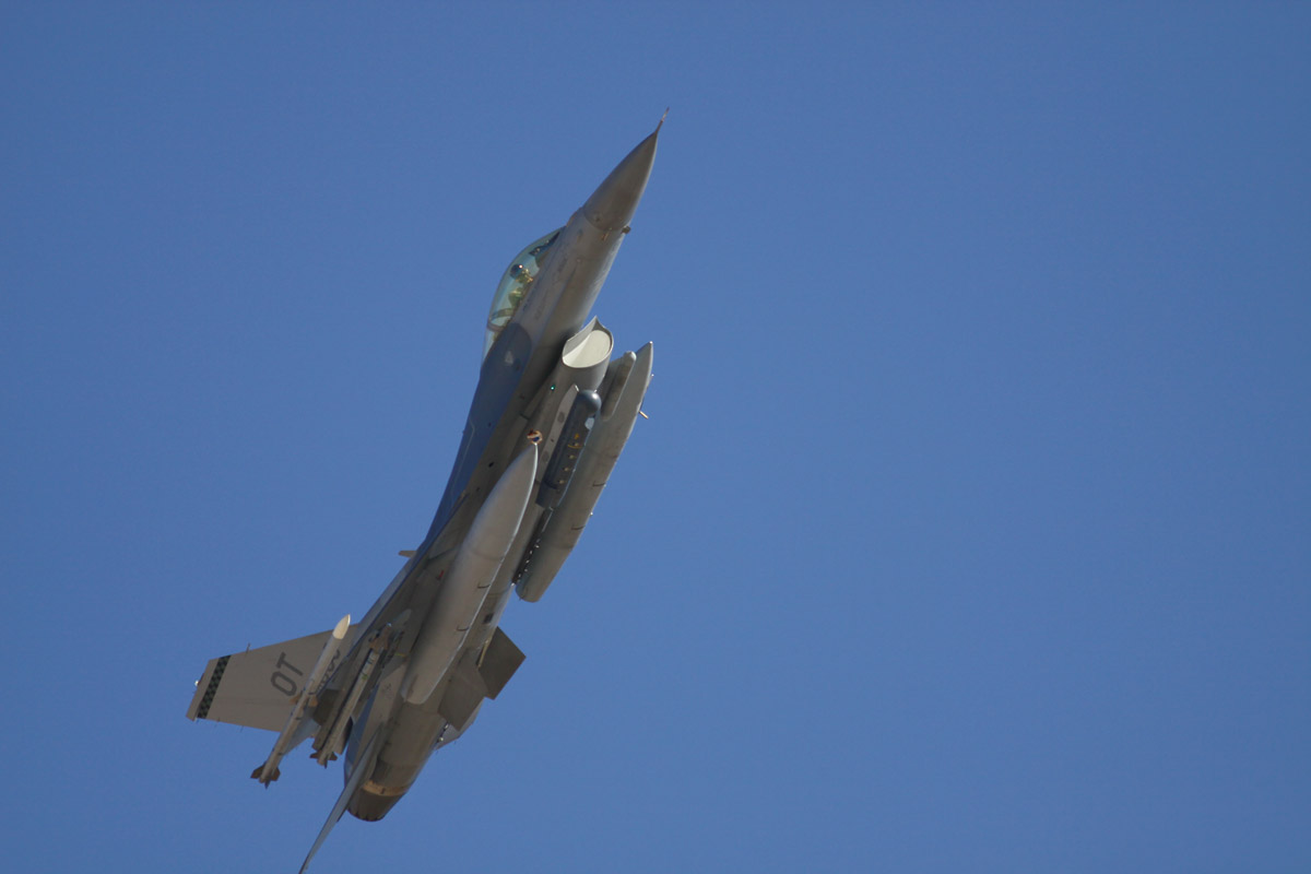 Lockheed Martin (General Dymanics) F-16C Fighting Falcon (Viper)
