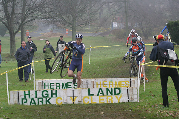 122204IMG_9923.JPG