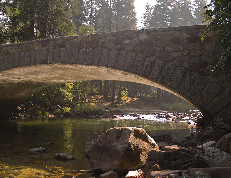 Pohono Bridge.jpg