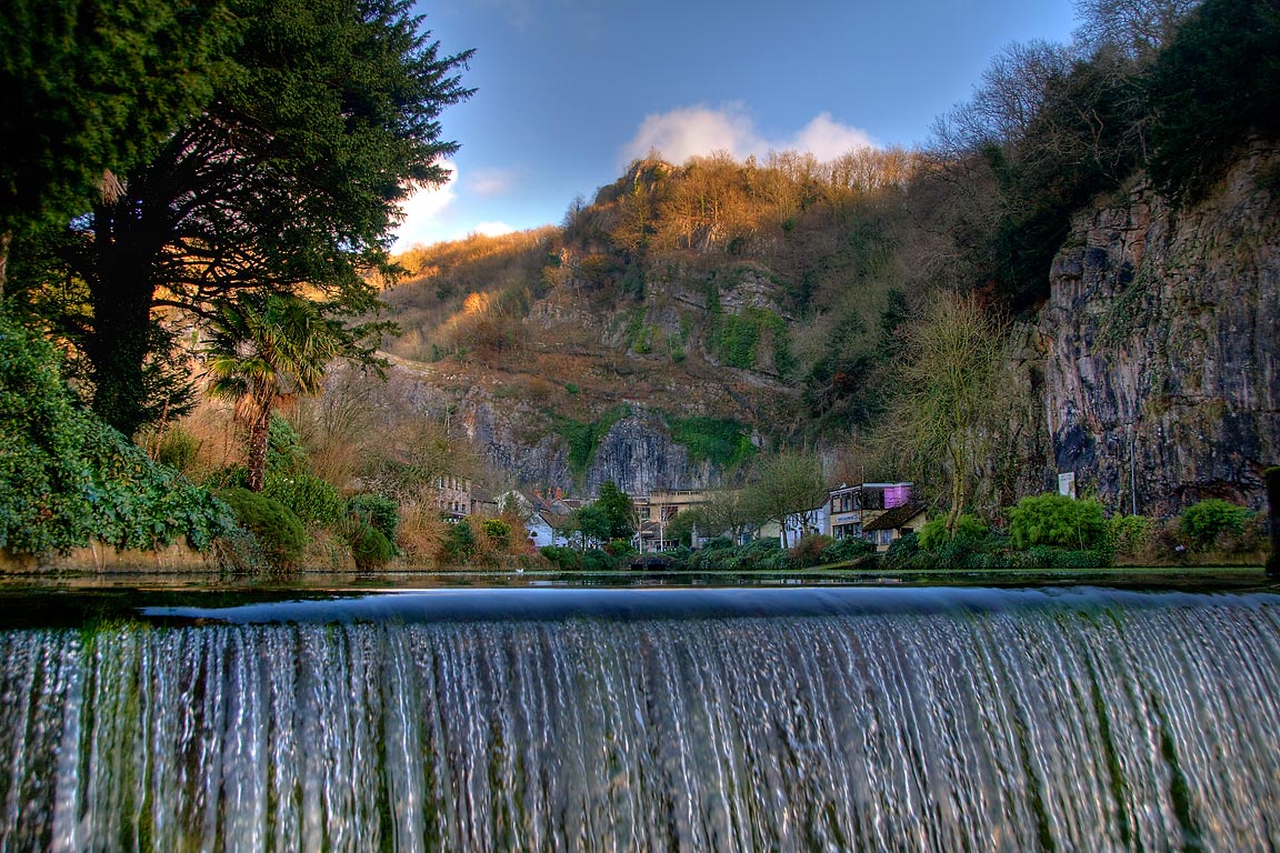 Weir, pond and gorge, Cheddar (3489)