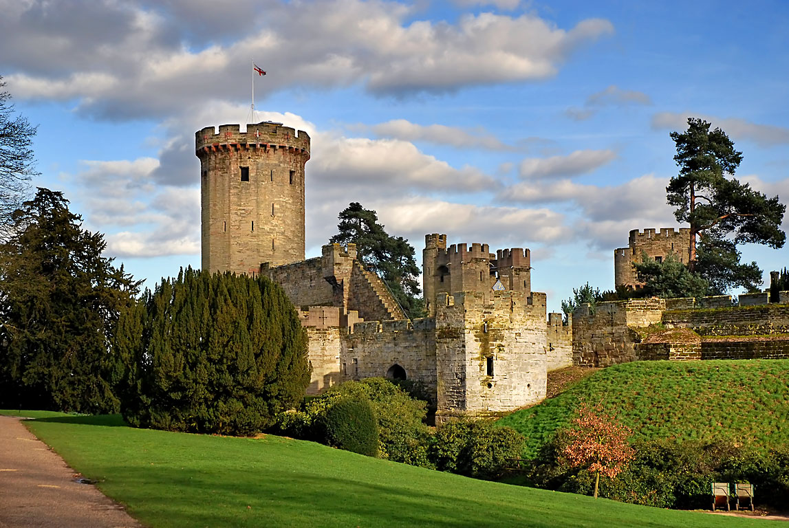 Battlements, Warwick Castle (3947)