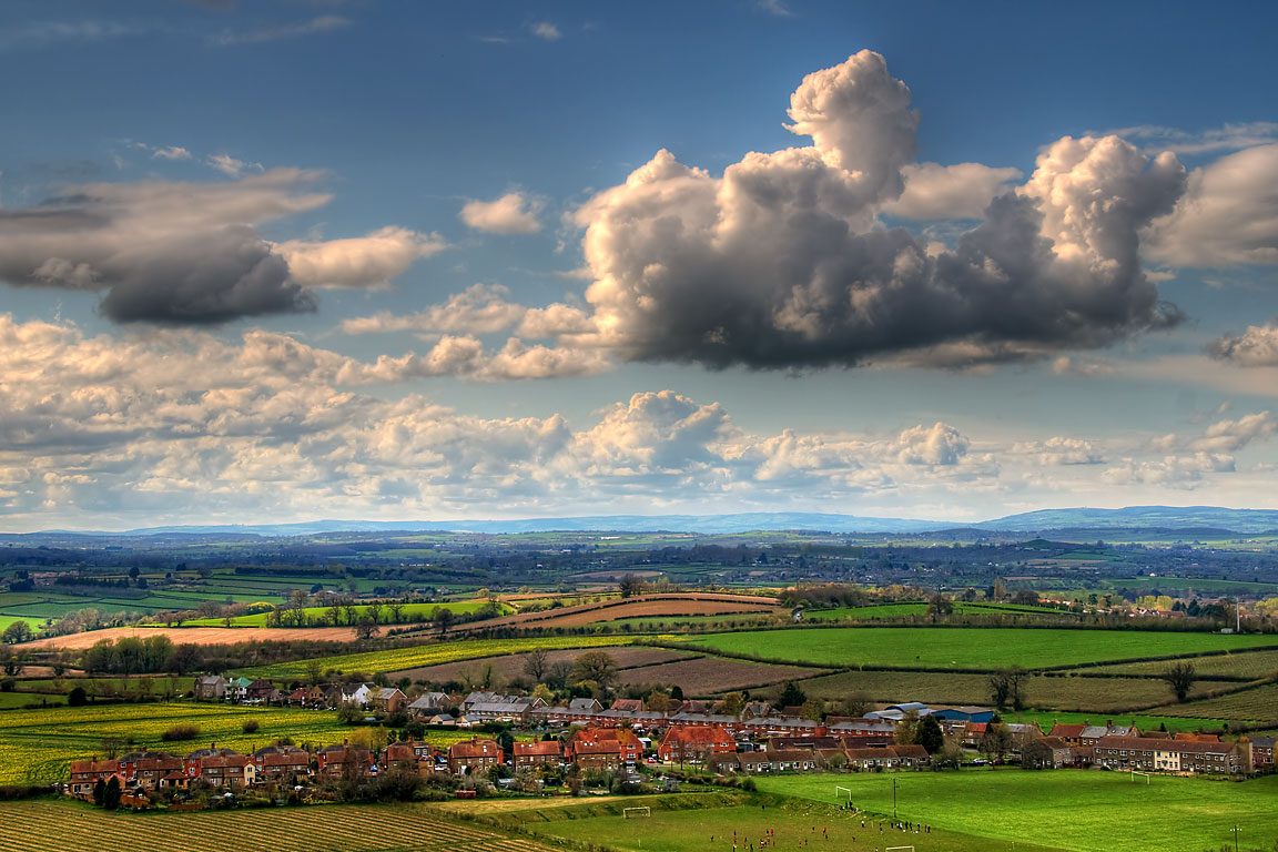 Clouds and football, Stoke-sub-Hamdon