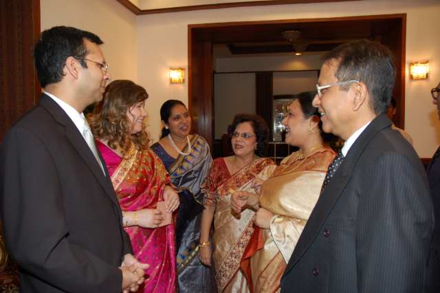 VIVEK + MAYA056.JPG