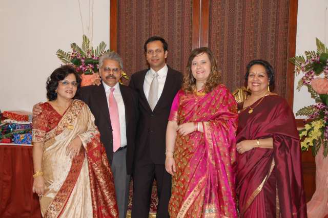 VIVEK + MAYA125.JPG