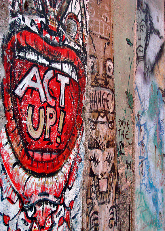 Berlin Wall, Newseum