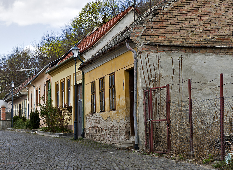 A street in Vizivros