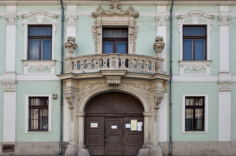 Imposing door