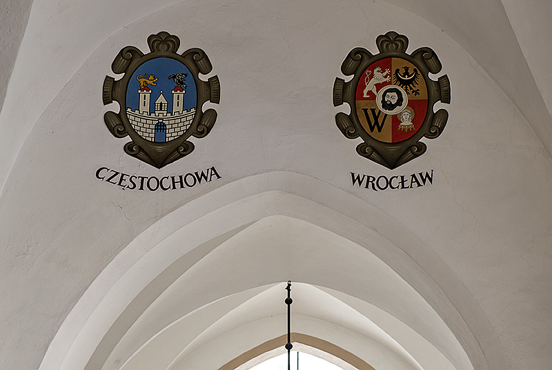 The Cloth Hall and the challenge of Polish