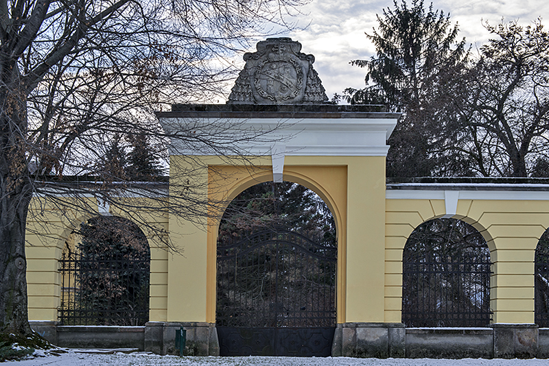 Bishops Palace garden