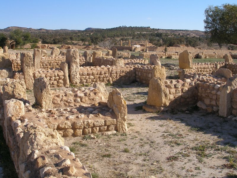 Sbeitla - small villas