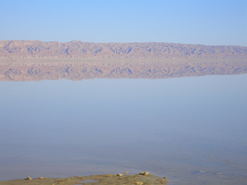 Chott el-Jerid, a large salt lake in the desert
