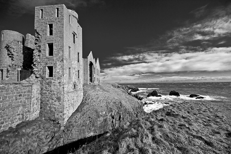 08_Mar_09<br>Slains Castle