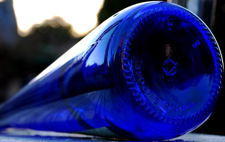 04_Mar_08<br>Blue Bottles 3