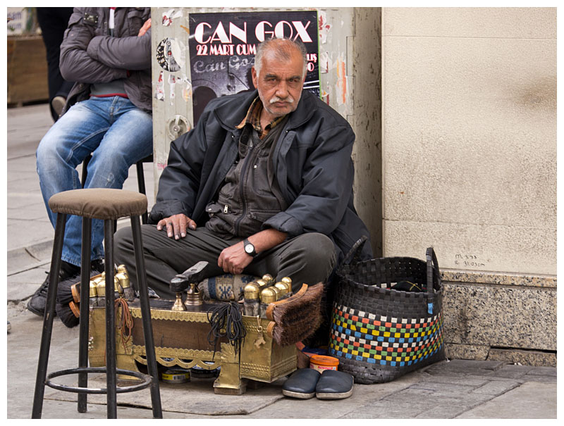 shoe shine