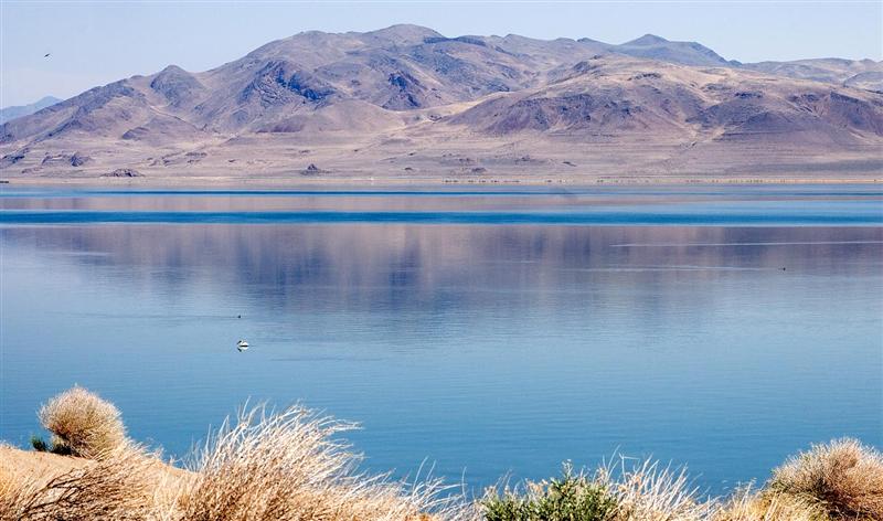 Pyramid Lake 