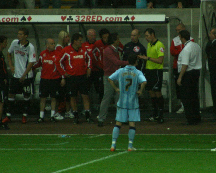 Hes NOT Injured- I know he isnt - and Ill be in trouble if the game gets abandoned!