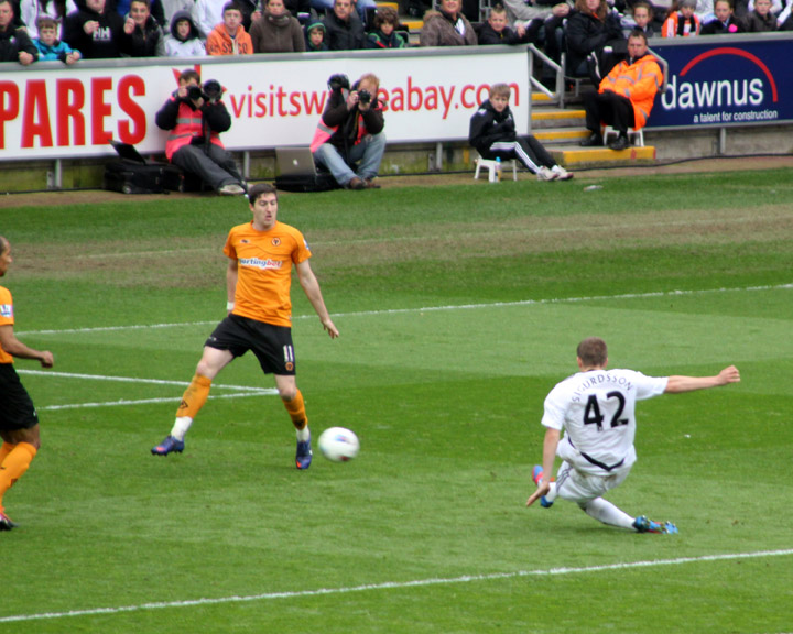 Gylfis Flying Volley