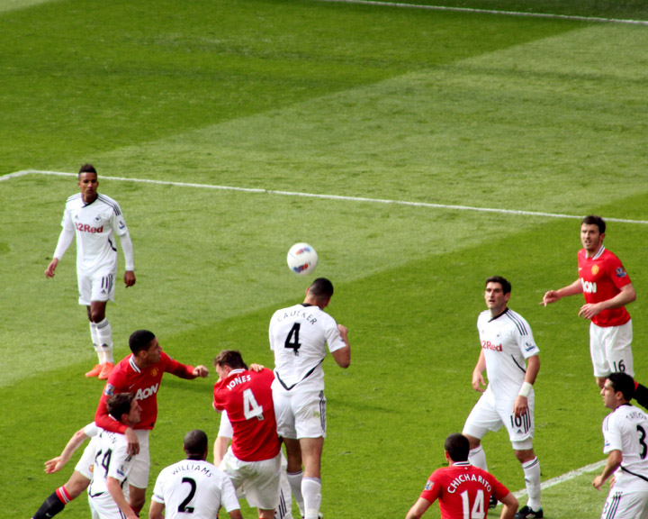 Caulker Header