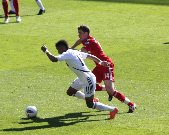 Scotty Skips Past