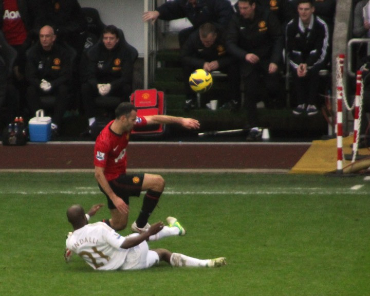 Tiendalli Tackle