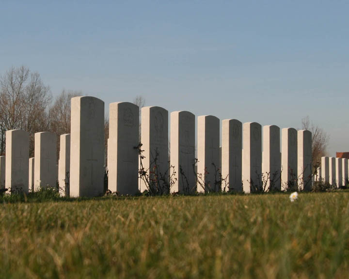 Graves at Artillery wood