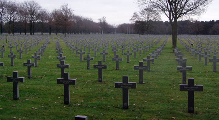 Ysselsteyn  German Cemetery