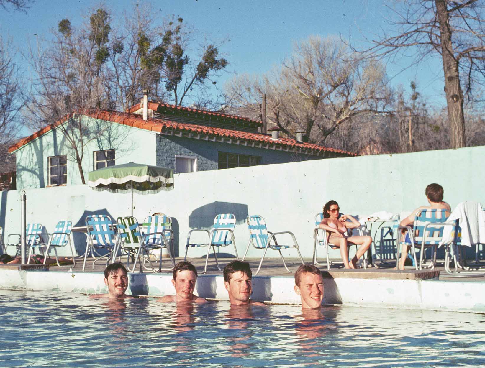  Kelty Kids And John Mills At Warner Springs April 1977