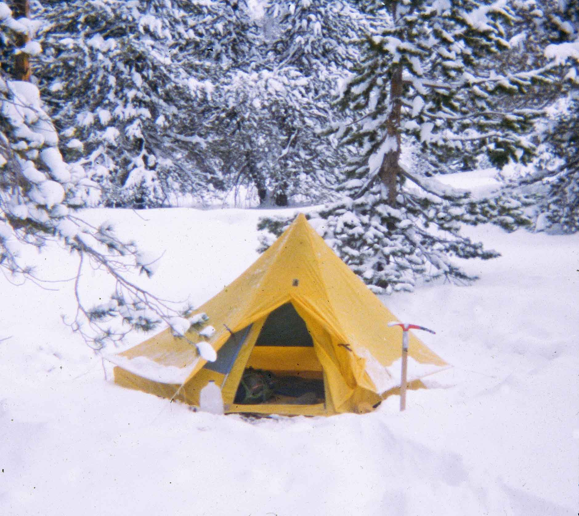  Striders  Sierra Designs Starlite Tent After A Snowy Night