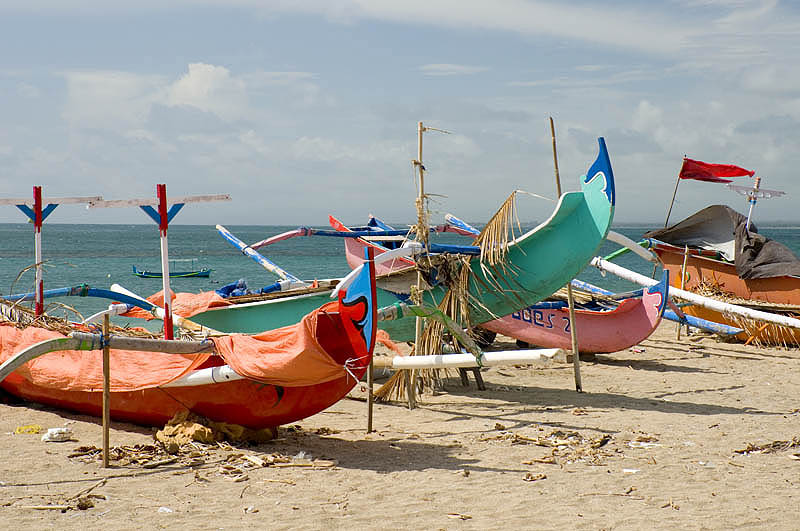 Jukungs beached near Tuban