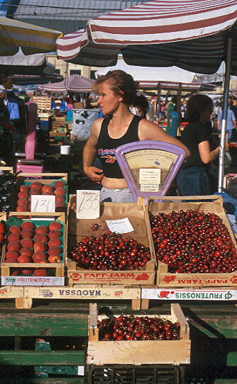Cherries for sale, Central Market
