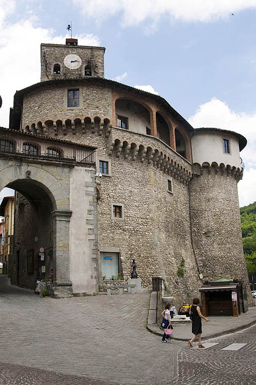 At Castelnuovo di Garfagnana