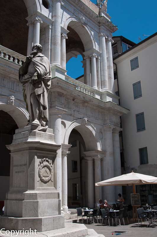 Palladio presides over his city