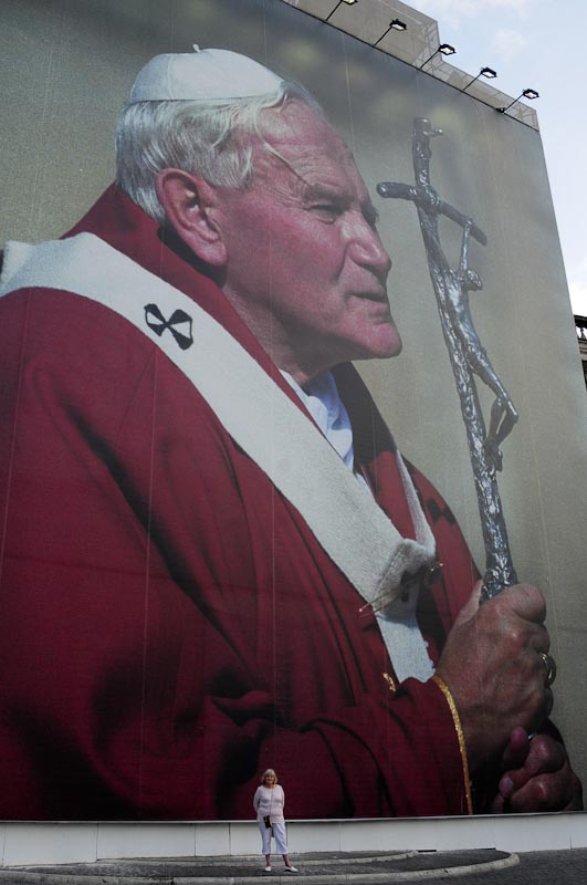 Announcing... the beatification of John Paul II
